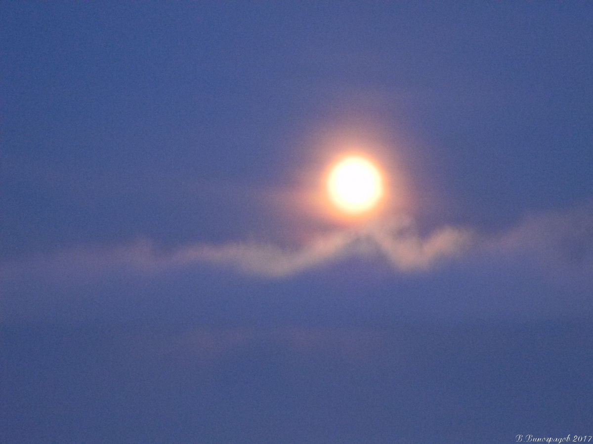 Луна на Байкале. Январь 2017