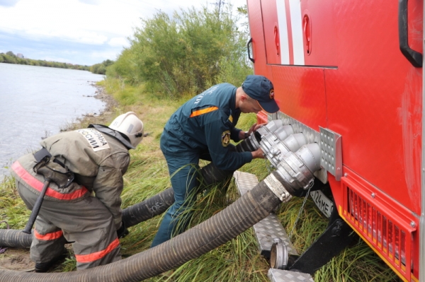 Сотрудники МЧС России отработали действия по тушению крупного пожара с привлечением опорного пункта 
