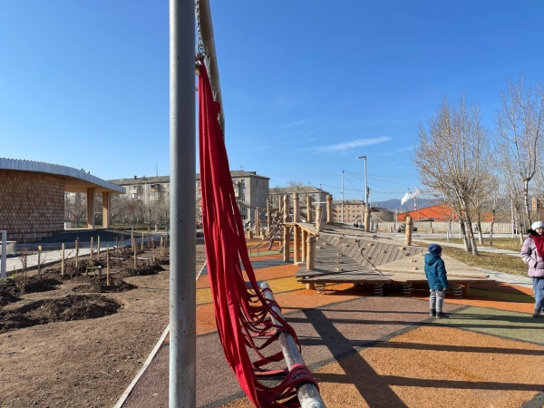 Свыше 450 дворов и парков благоустроили в Бурятии в этом году