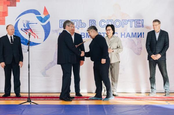 Современный спортивный центр в с. Максимиха открыли в Бурятии