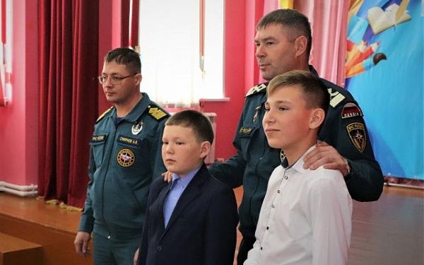Юного героя из Бурятии наградили медалью Совета Федерации