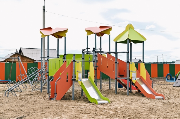 Более двух сотен новых детских площадок построили в Бурятии в этом году