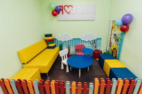 В райцентре Джидинского района открыли детскую поликлинику после капитального ремонта 