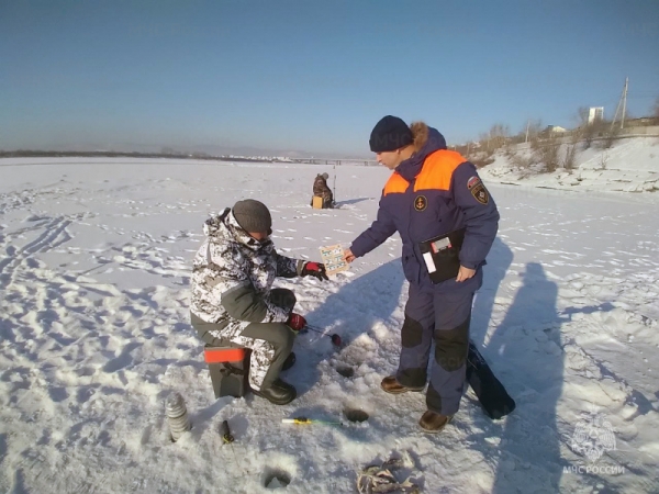 В Бурятии проводится первый этап акции «Безопасный лёд» 