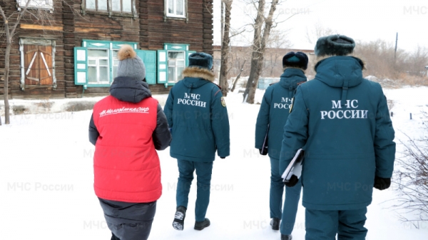 О рисках в быту при понижении температуры напоминают сотрудники МЧС России 