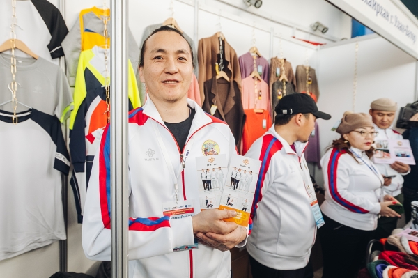 Представители малого бизнеса Бурятии и Монголии представили свою продукцию на выставке-ярмарке в Улан-Удэ