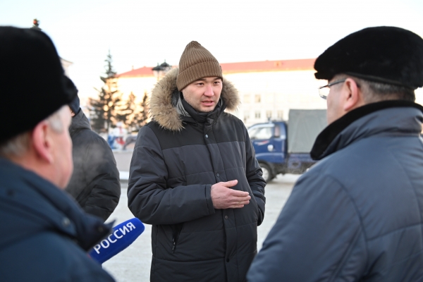 Алексей Цыденов поручил ускорить процесс подготовки к строительству ДК в Кяхте 