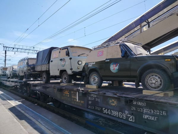 17 автомобилей отправили жители Бурятии военнослужащим в зону проведения СВО 