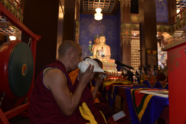 Глава Бурятии об открытии буддийского монастыря в столице Тывы:  "Силен народ, который помнит историю и чтит традиции"