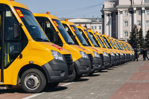 16 автобусов пополнили школьные автопарки Бурятии