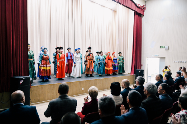 В селе Сотниково открылась новая школа 