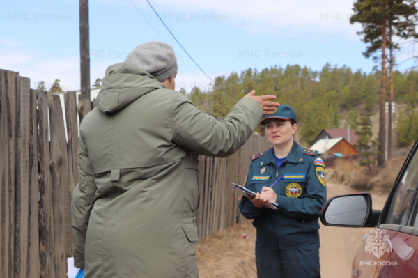МЧС России призывает граждан к соблюдению требований особого противожарного режима 
