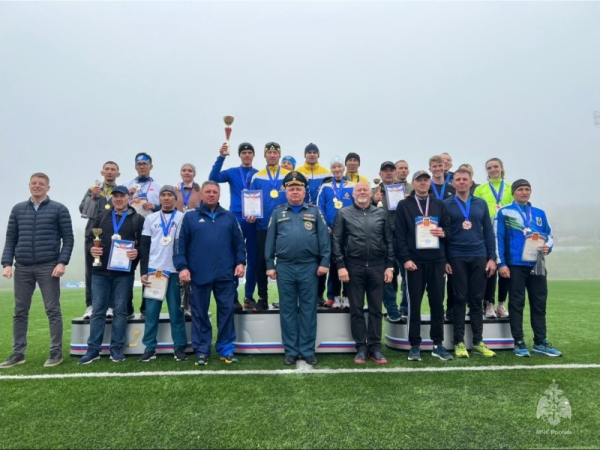 Команда Главного управления трижды чемпионы первенства ДФО по легкой атлетике 