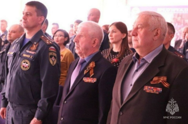В Главном управлении МЧС России по Республике Бурятия состоялось торжественное мероприятие, посвящённое Дню Победы 