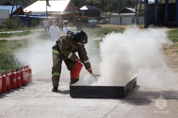 Юные онеборцы соревновались в пожарно-прикладном спорте 