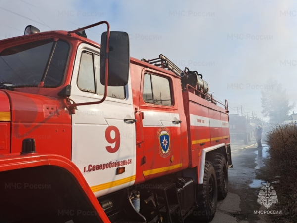 За минувшие сутки пожарно-спасательные подразделения Бурятии ликвидировали десять пожаров 