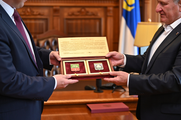 Глава Старобешевского района ДНР поздравил Бурятию со столетним юбилеем