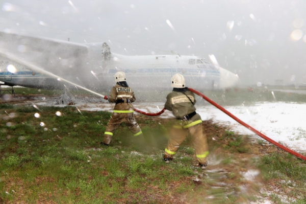 В аэропорту «Байкал» прошли пожарно-тактические учения 