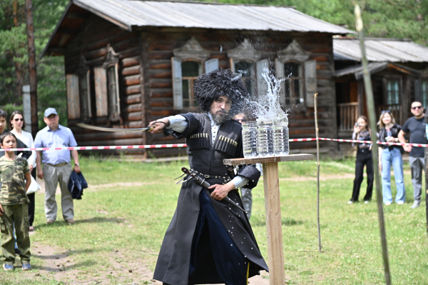 Фестиваль казачьей культуры проходит в Бурятии 