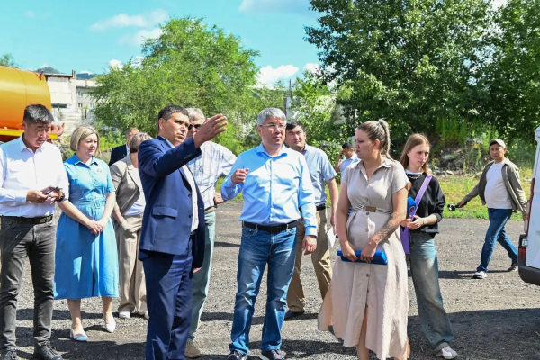 Алексей Цыденов подвел итоги рабочей поездки в Тарбагатайский район Алексей Цыденов подвел итоги рабочей поездки в Тарбагатайский район