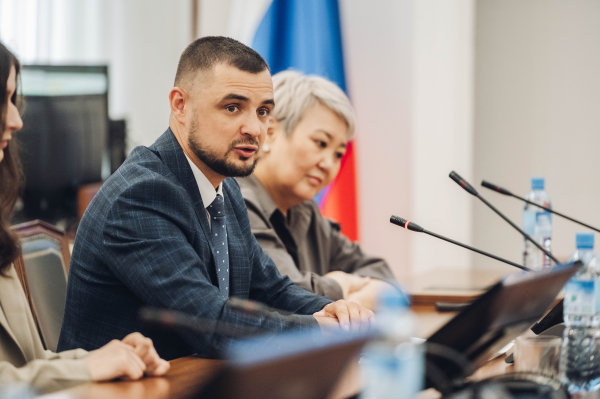 Спортсменам Бурятии вручили премии Спортсменам Бурятии вручили премии