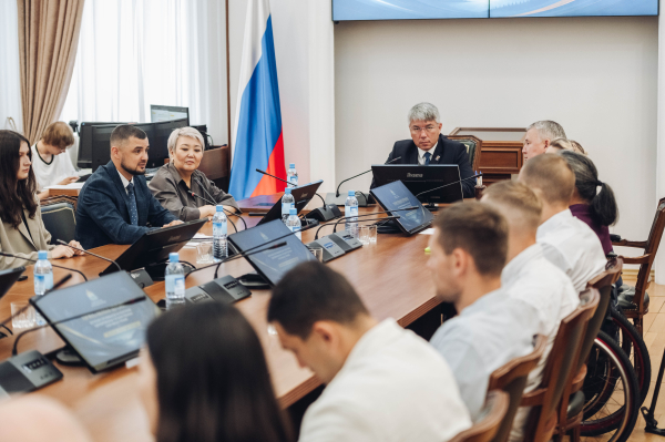 Спортсменам Бурятии вручили премии Спортсменам Бурятии вручили премии