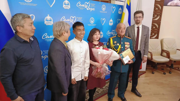 Семья Найдановых из Бурятии победила во Всероссийском конкурсе «Семья года.2026» Семья Найдановых из Бурятии победила во Всероссийском конкурсе «Семья года.2026»