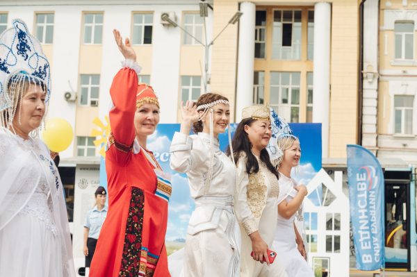 На площади Советов Улан-Удэ проходит фестиваль ТОС На площади Советов Улан-Удэ проходит фестиваль ТОС