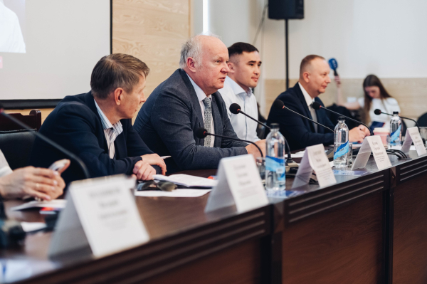 Насколько дети любят свою родину и как сильно гордятся отцами? Насколько дети любят свою родину и как сильно гордятся отцами?
