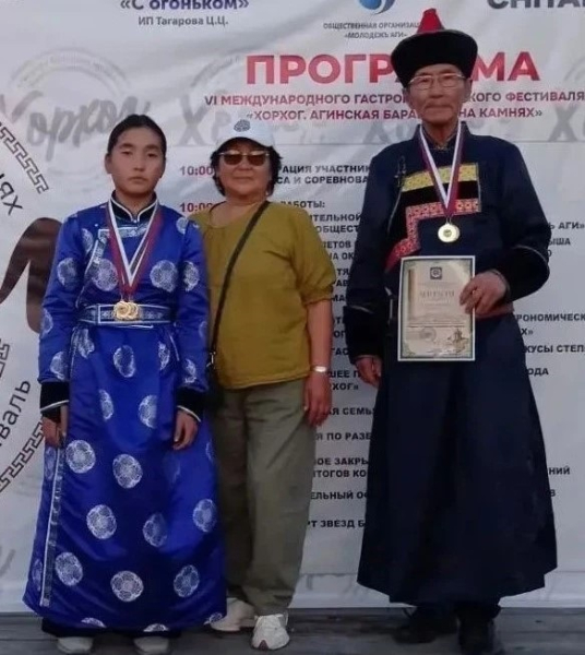 Программа «Активное долголетие» помогает жителям Бурятии возрождать традиции Программа «Активное долголетие» помогает жителям Бурятии возрождать традиции