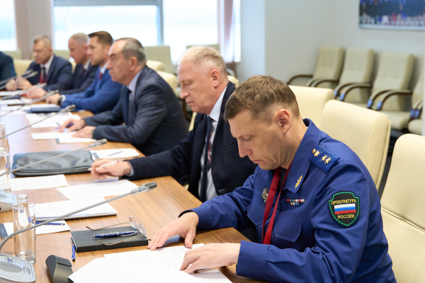 Юрий Трутнев: Приморский край и ДВФУ готовы к началу ВЭФ-2026 Юрий Трутнев: Приморский край и ДВФУ готовы к началу ВЭФ-2026