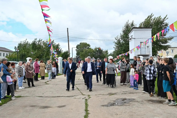 В Бурятии после капитального ремонта открылся обновленный Каменский дом детского творчества В Бурятии после капитального ремонта открылся обновленный Каменский дом детского творчества