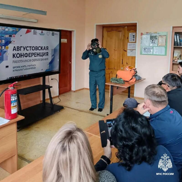 Сотрудники МЧС России провели обучающий модуль в Иволгинском районе Сотрудники МЧС России провели обучающий модуль в Иволгинском районе