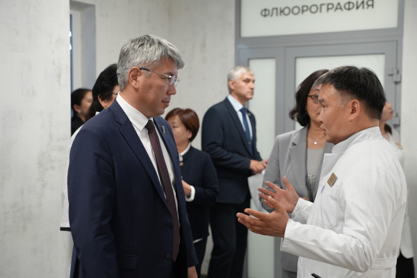В Бурятии прошла акция «Ночь в поликлинике»: медицина встречает искусство В Бурятии прошла акция «Ночь в поликлинике»: медицина встречает искусство