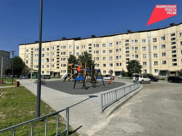 В Северобайкальске продолжается благоустройство дворовых территорий В Северобайкальске продолжается благоустройство дворовых территорий