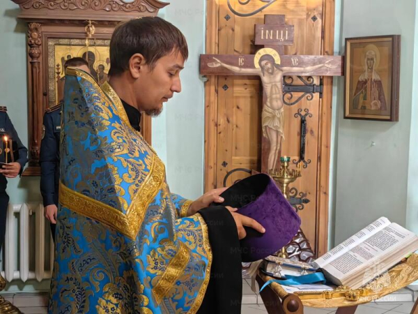 В Улан-Удэ прошел молебен в честь образа Божией Матери «Неопалимая Купина» В Улан-Удэ прошел молебен в честь образа Божией Матери «Неопалимая Купина»