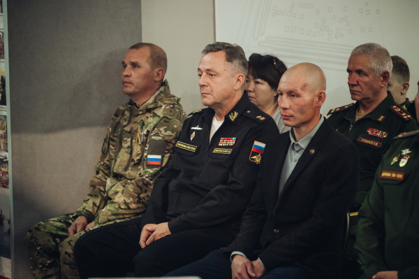 В Музее истории Бурятии увековечили память Героя России Эдуарда Норполова В Музее истории Бурятии увековечили память Героя России Эдуарда Норполова