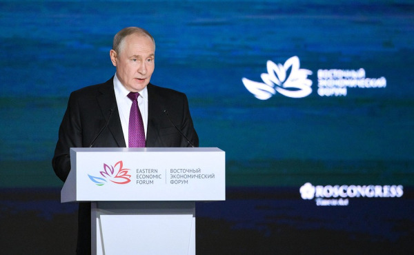 Владимир Путин: Развитие тепличного хозяйства на Дальнем Востоке и снижение стоимости электроэнергии позволят сделать продукты в макрорегионе дешевле Владимир Путин: Развитие тепличного хозяйства на Дальнем Востоке и снижение стоимости электроэнергии позволят сделать продукты в макрорегионе дешевле