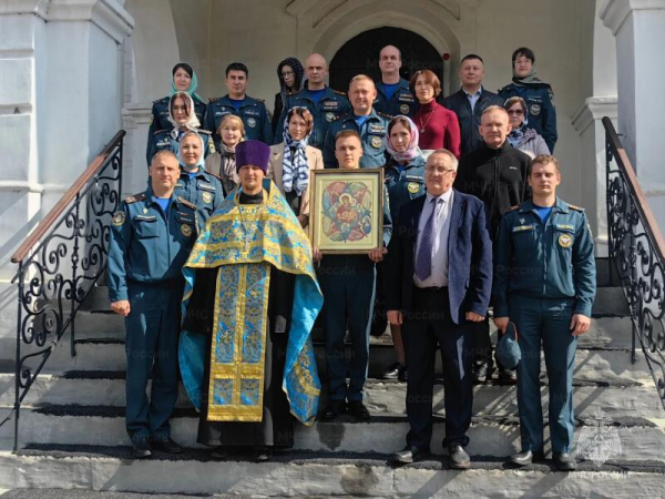 В Улан-Удэ прошел молебен в честь образа Божией Матери «Неопалимая Купина» В Улан-Удэ прошел молебен в честь образа Божией Матери «Неопалимая Купина»